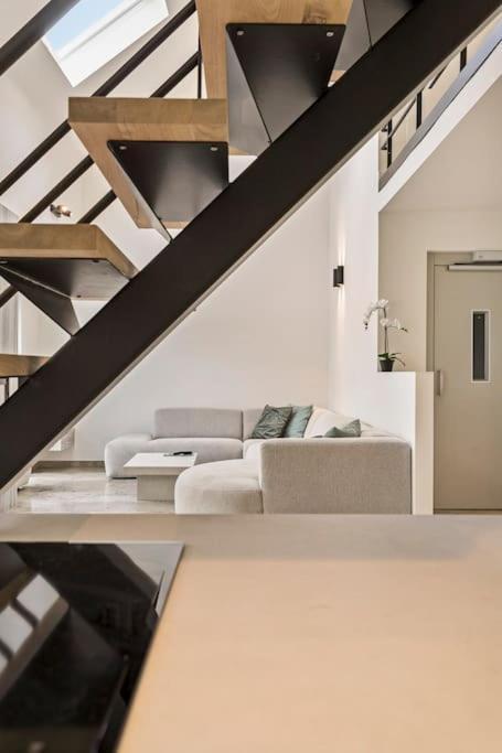 Schitterende Loft Met Jacuzzi En Sauna In Мехелен Экстерьер фото